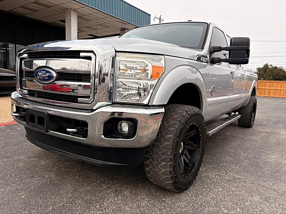 Why the 2014 FORD F350 SUPER DUTY Stands Out 🌟