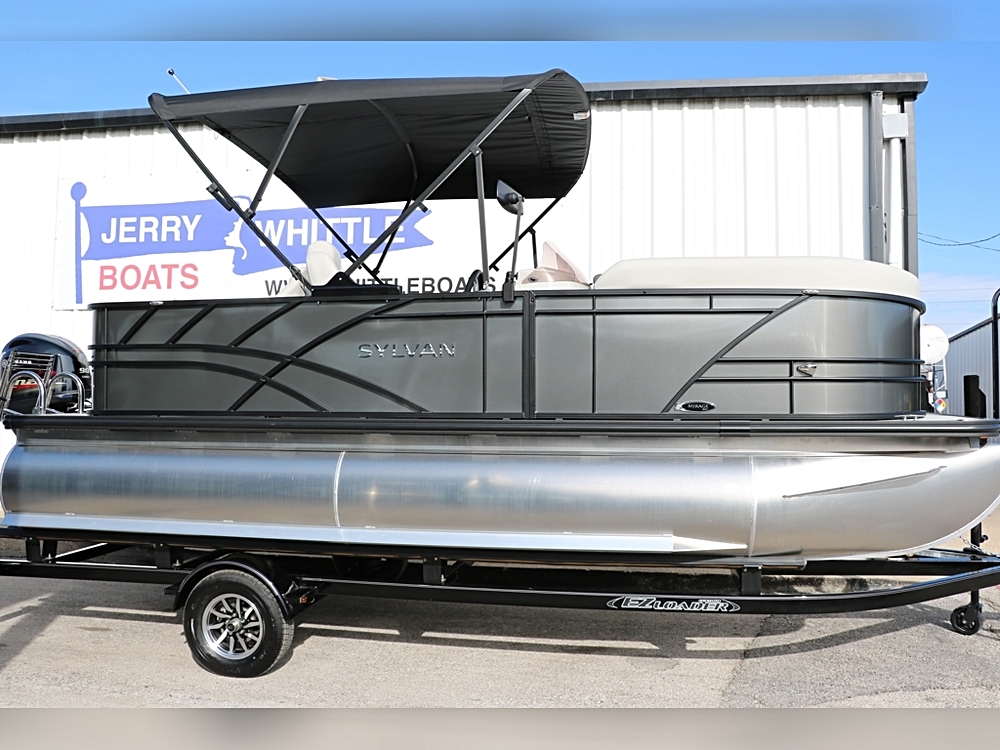The Power Boat Showdown: 3 Top Picks at Jerry Whittle Boats, Lewisville