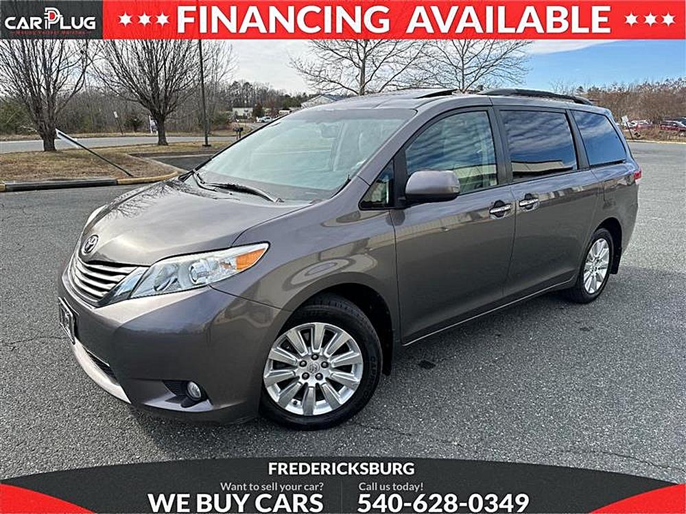 2014 TOYOTA SIENNA LTD/XLE: A Versatile Van for Every Need
