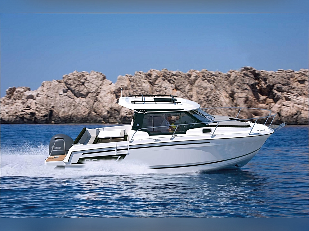 🌊 Why the 2027 Jeanneau NC 795 Weekender S2 (26’8″) Base Stands Out 🌟