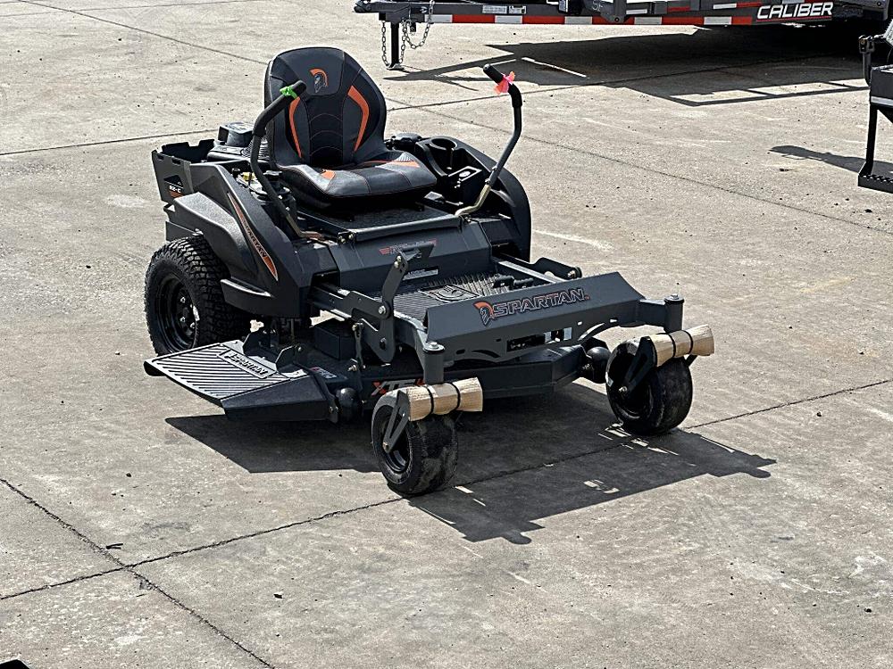 Why the 2023 Spartan RZ-C C 42″ BRIGGS & STRATTON Stands Out