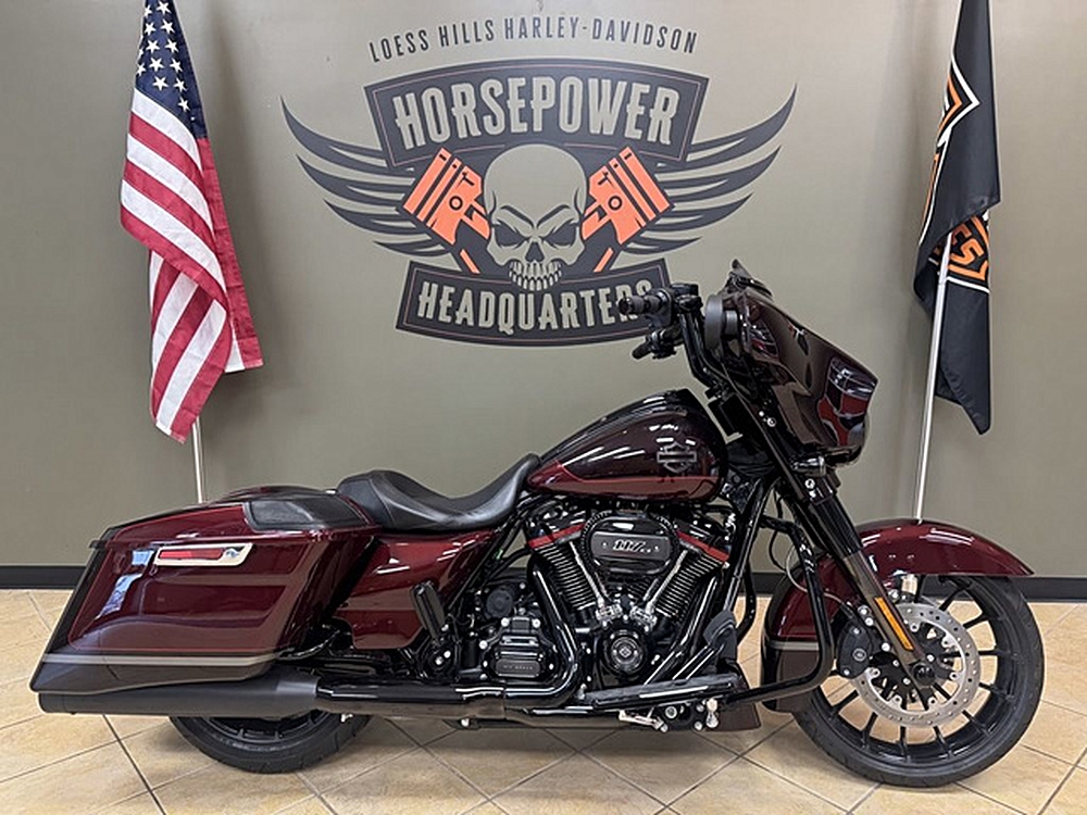 A Day With the 2019 Harley-Davidson FLHXSE – CVO Street Glide