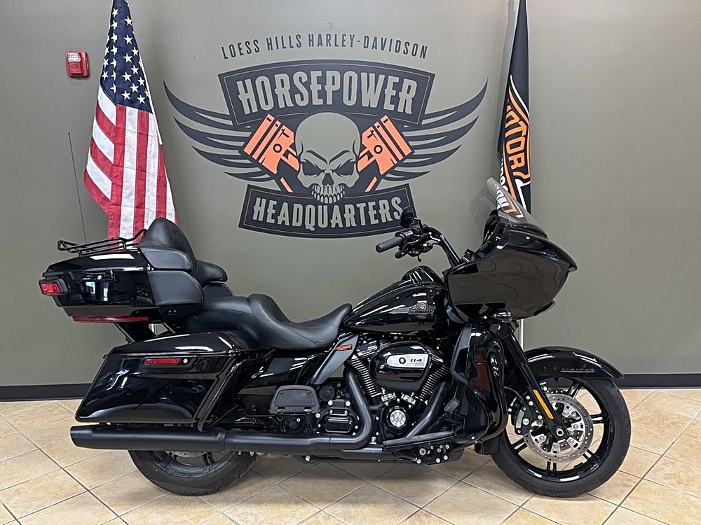 The Harley-Davidson Motorcycle Showdown: 3 Ways to Ride Better!