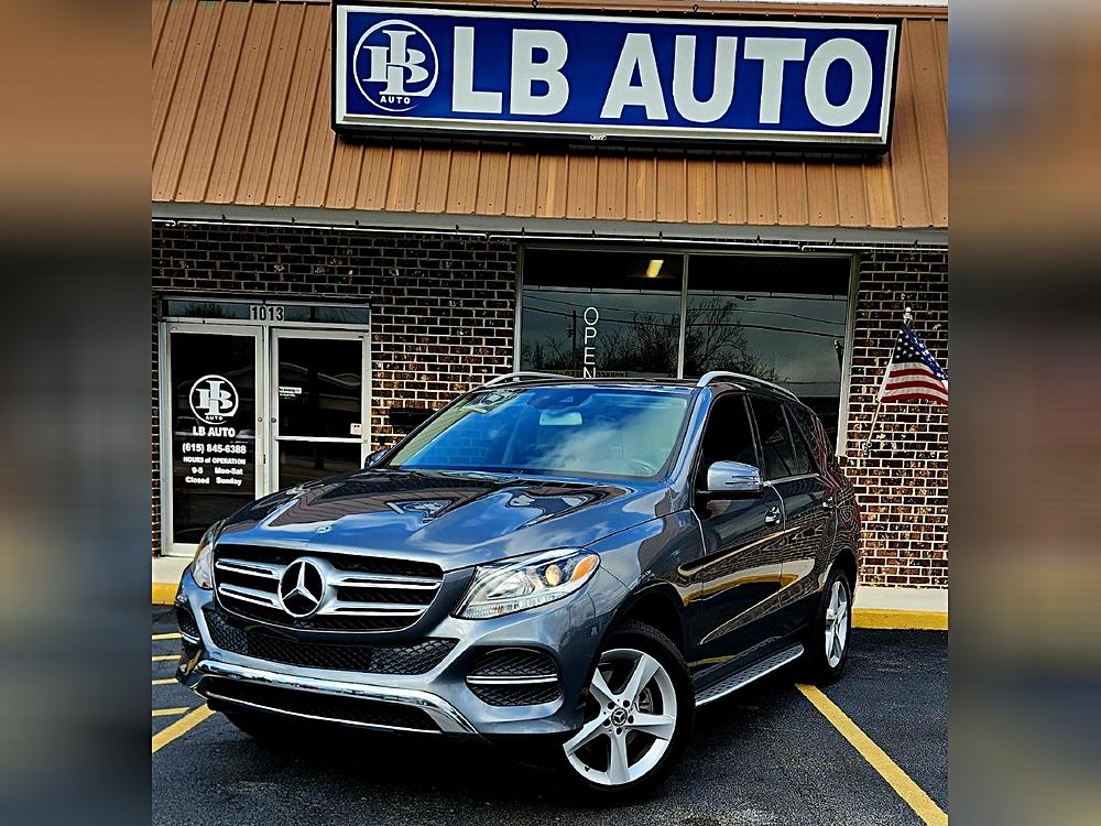 🌟 Discover the 2018 MERCEDES-BENZ GLE 350 4MATIC: A Perfect Blend of Luxury and Reliability 🌟