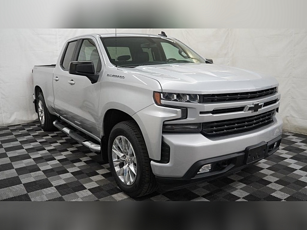 Why the 2019 CHEVROLET SILVERADO 1500 RST Stands Out 🌟