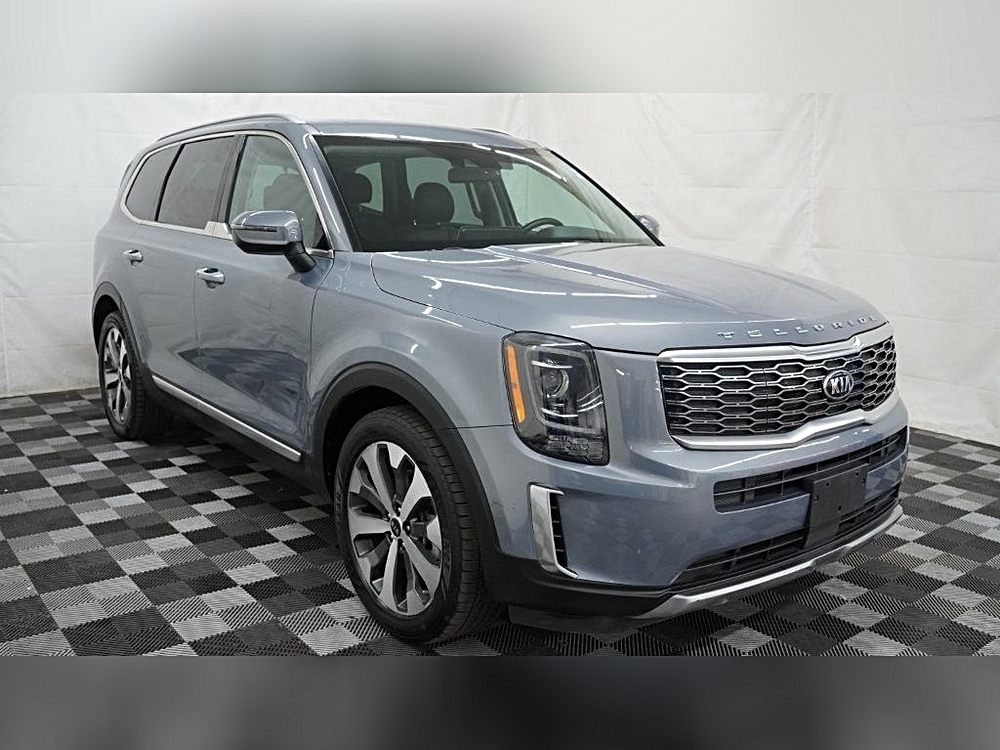 Serious Value Comparison: Which Car & Truck Is the Smartest Buy between $18999 – $15999