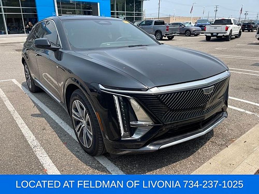 Lyriq in Motion: A Bold Statement with the 2024 Cadillac LYRIQ Luxury