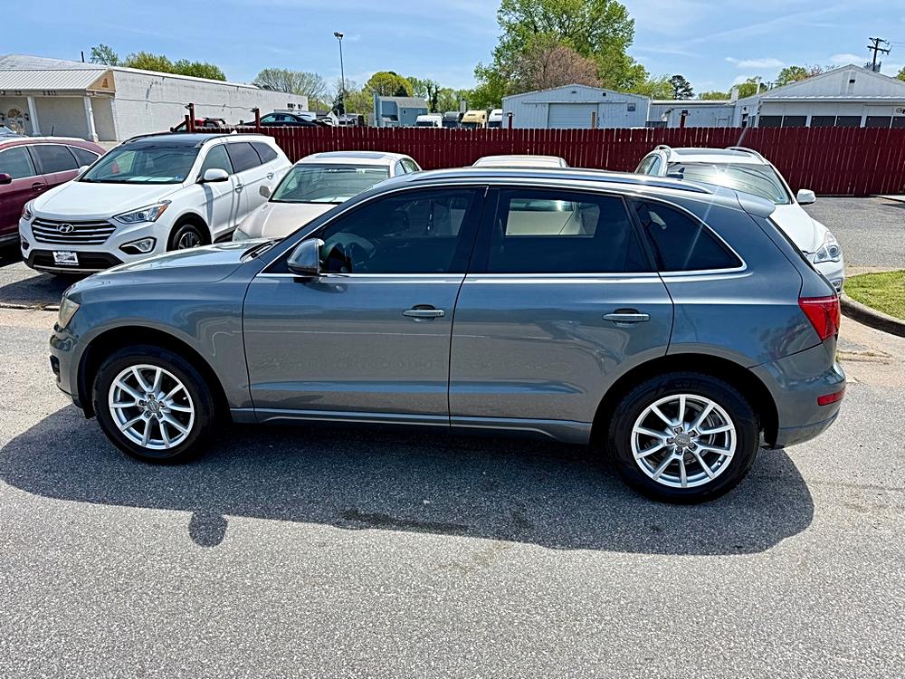 🚙 Why the 2012 AUDI Q5 2.0T QUATTRO PREMIUM Stands Out 🌟