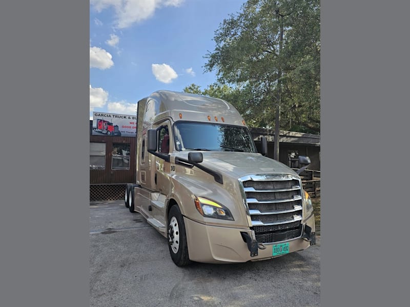 Freightliner New Cascadia 126: The Hauler’s Haven