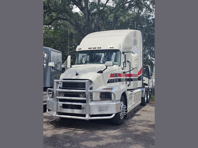 Roll Strong with the 2019 Mack Anthem: Power Meets Precision