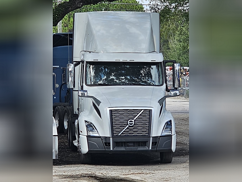 Rolling in Reliability: The 2019 Volvo VNL 400