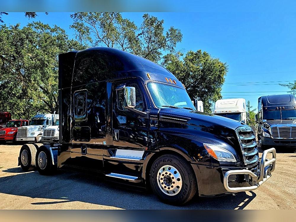 The Ultimate Comparison: 2018 Freightliner Cascadia 126 vs. 2011 Freightliner Coronado vs. 2016 Freightliner Argosy