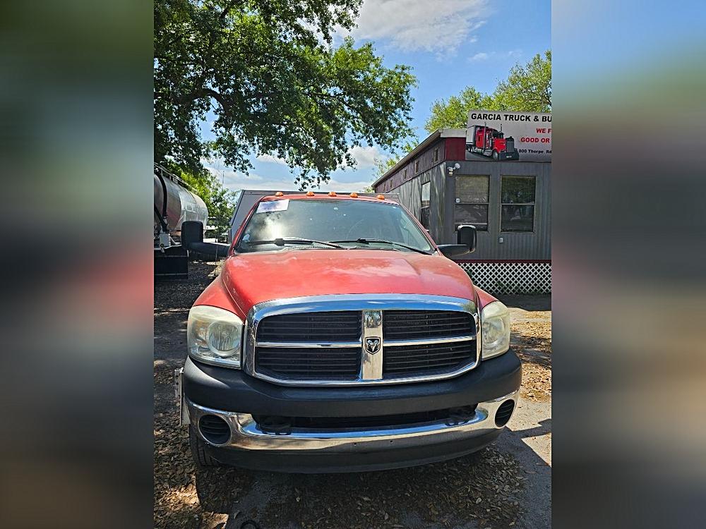 “Affordable Powerhouses: Comparing the 2010 Dodge RAM 3500, 2014 Volvo Daycab, and 2000 Volvo VVN”