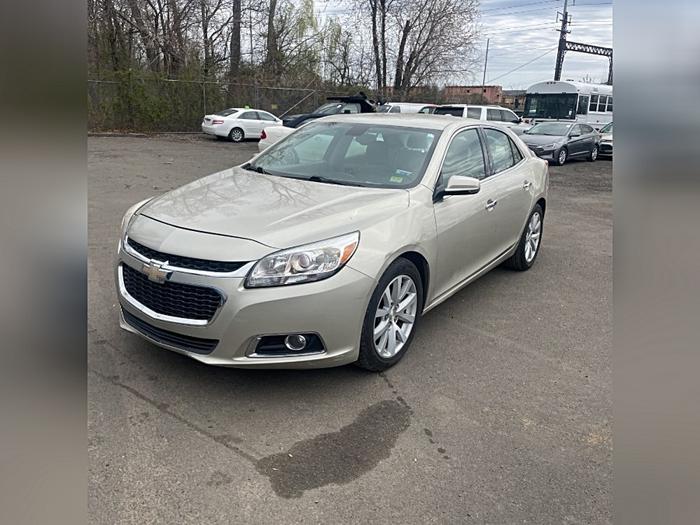 Malibu in the Spotlight: A Champagne Choice for Smart Sedan Shoppers