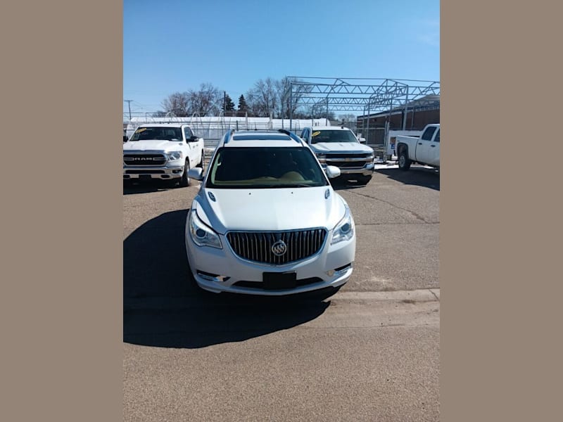 Smooth Ride Guaranteed with the 2017 Buick Enclave Leather AWD