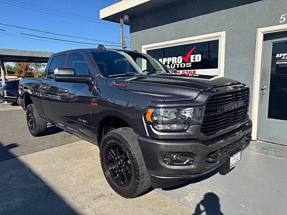 🚙 Why the 2021 RAM 2500 Big Horn 4×4 4dr Crew Cab 6.3 ft. SB Pickup Stands Out 🌟