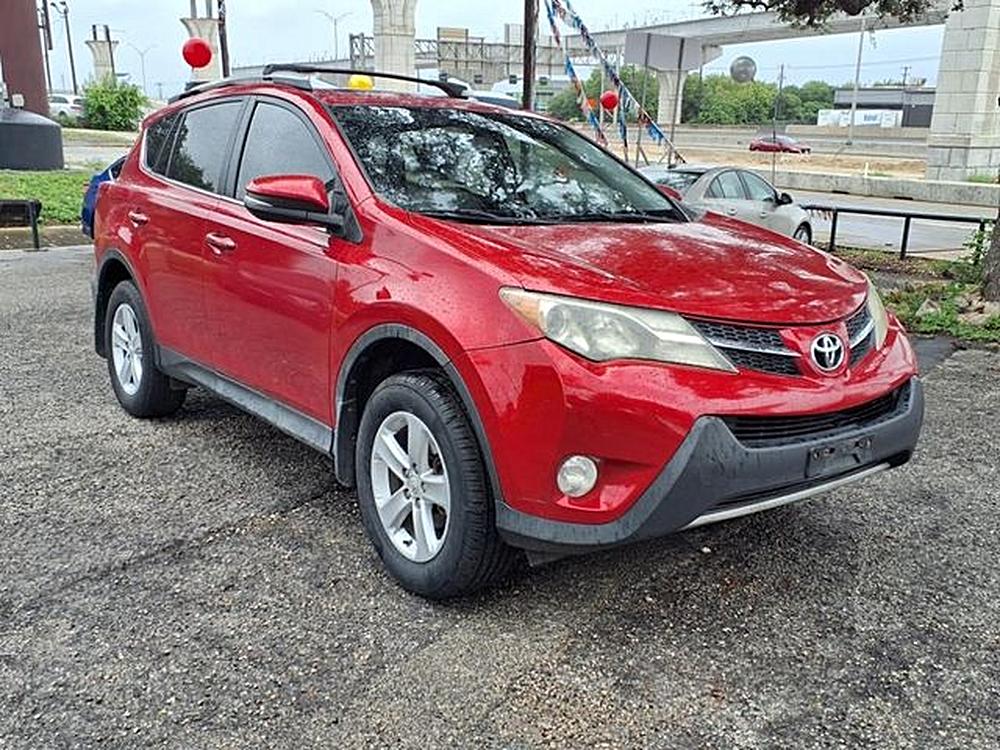 🚗 Un Día con el Toyota RAV4 XLE 2013