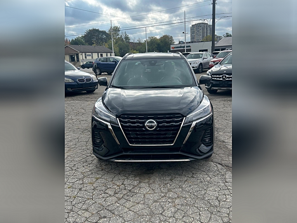 A Day With the 2021 Nissan Kicks SR