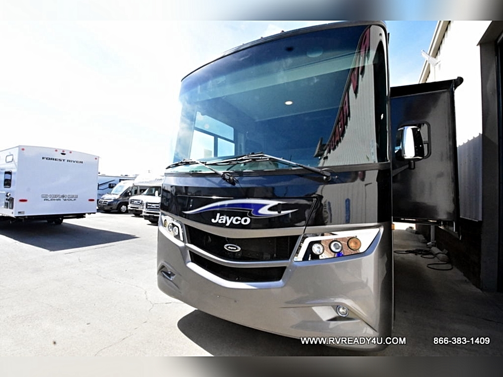 Why the 2021 Jayco Precept Prestige 36H Stands Out 🌟