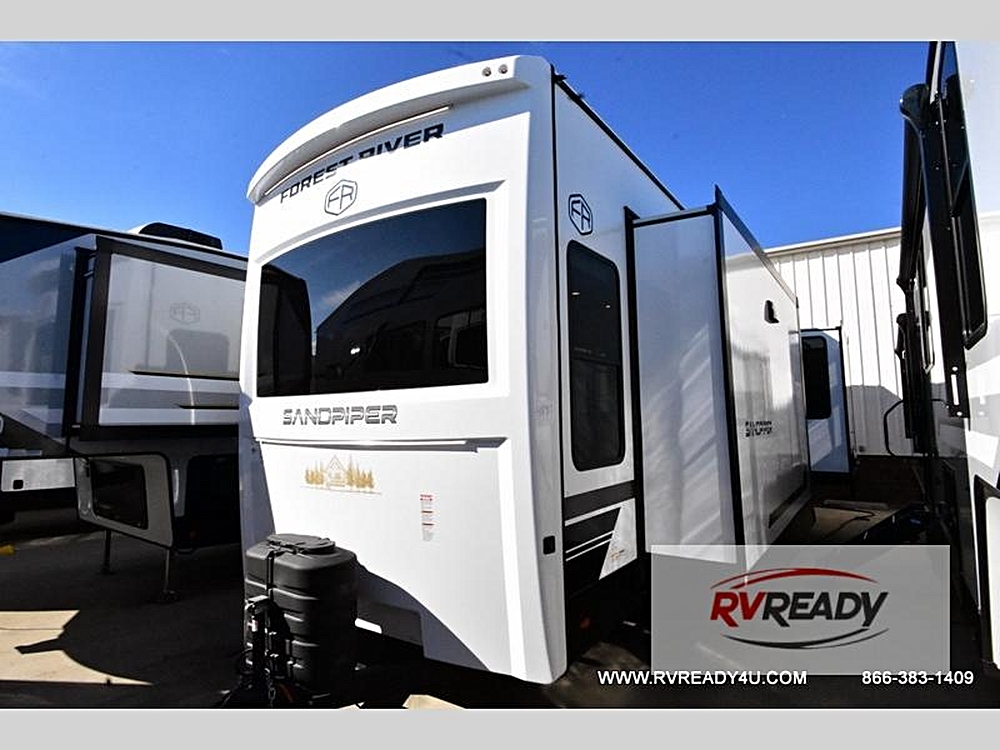 💰 Best Value Showdown: 3 Top Trailers between $69,990 at RV Ready, Lake Elsinore