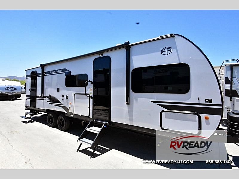 🚐 3 Ways to Adventure: The Cherokee Grey Wolf Black Label 26DBHBL and 18RRBL RV/Camper Showdown!