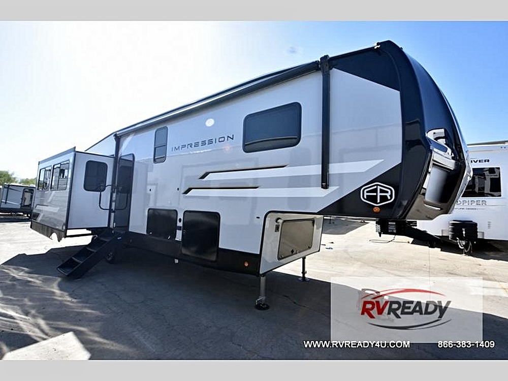 🚐 Discover the 2027 RvCamper: Impression 315MB – Your Ultimate Adventure Companion!