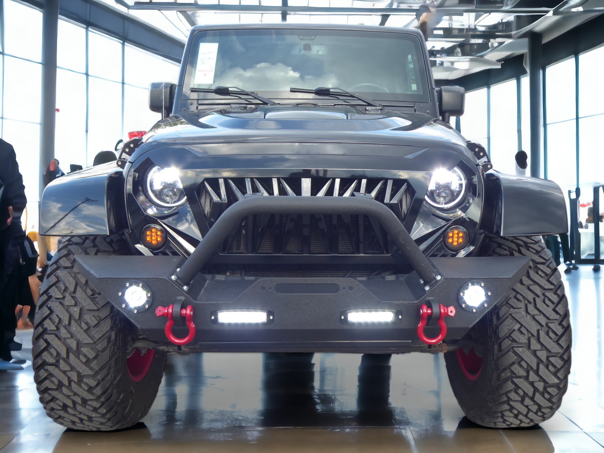 “Unleash Your Adventurous Spirit: Columbus Luxury Cars LLC Offers the Pinnacle of Off-Road Excellence”