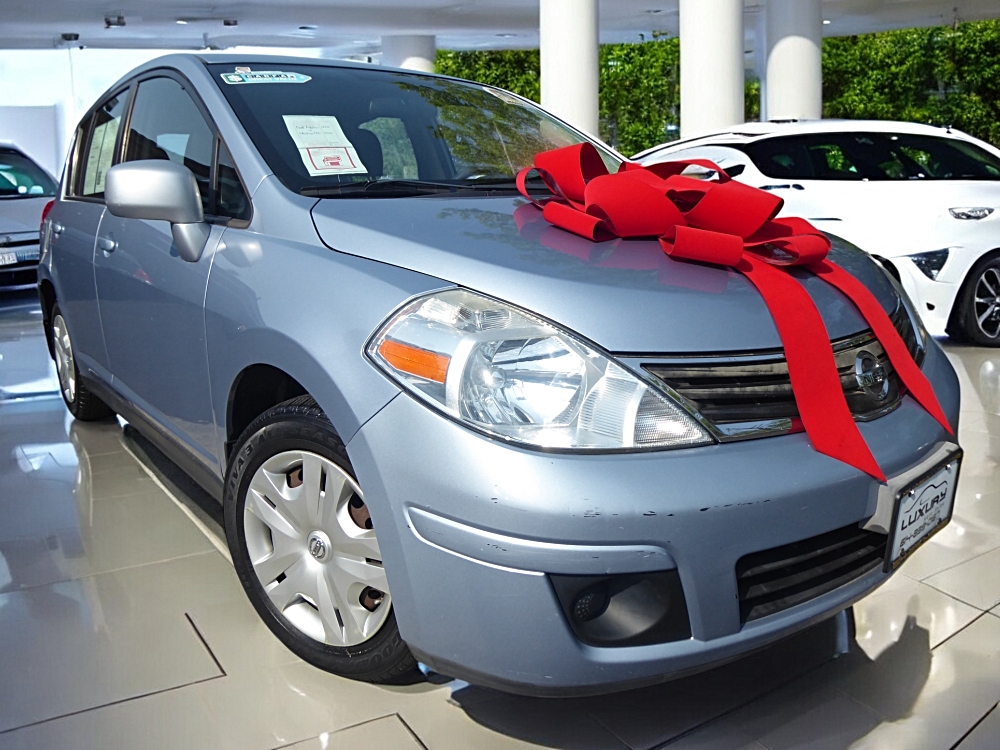 Deep Dive: Which Car & Truck Belongs in Your Driveway?