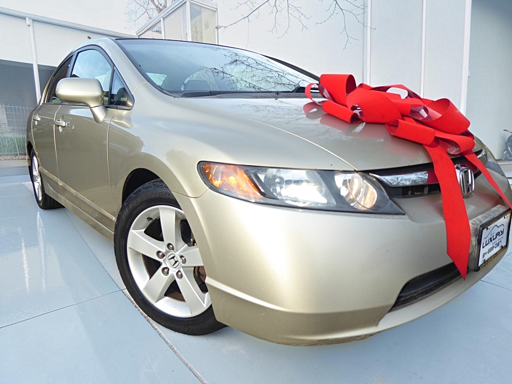 Take the Wheel of Possibility: 2007 Honda Civic 4dr AT EX