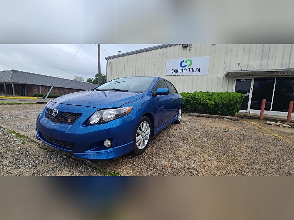 “Spotlight on Toyota: Exploring the 2010 Corolla, 2015 Tacoma, and 2020 Camry – Your Ultimate Comparative Review”