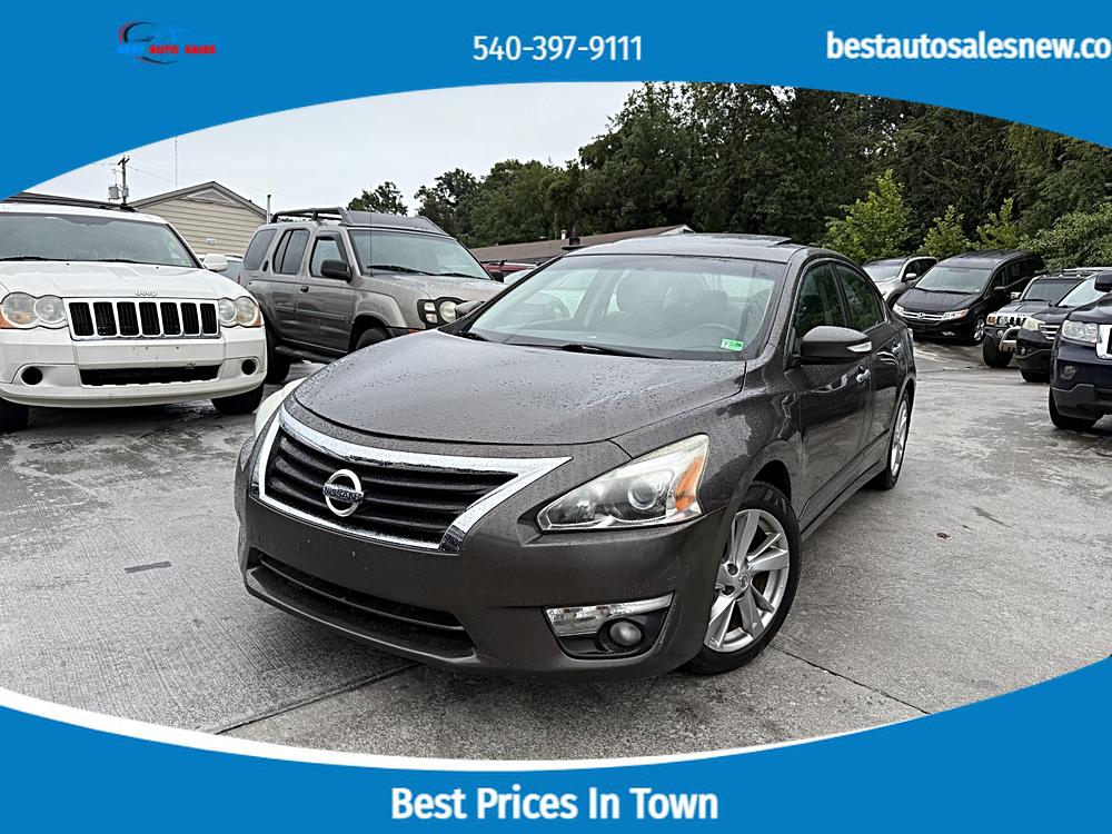 A Day with the 2015 Nissan Altima 4dr Sdn I4 2.5 SV