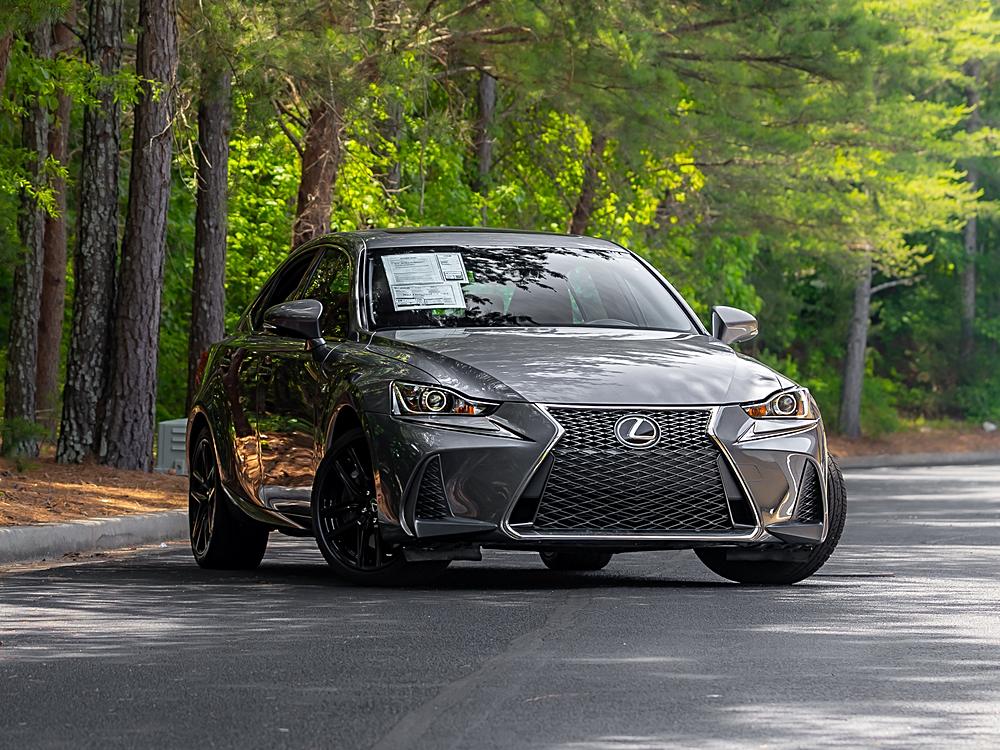 🚗 Expert Panel Showdown: Which Sedan Is Right for You?