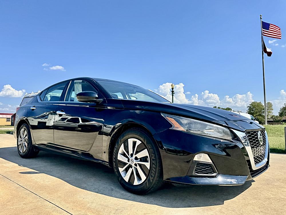 🏆 Expert Panel Showdown: Which Sedan Is Right for You?