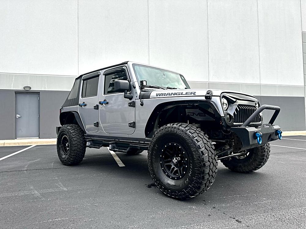 Silver Standard: Why the 2016 Jeep Wrangler Unlimited Sport Still Rules the Road