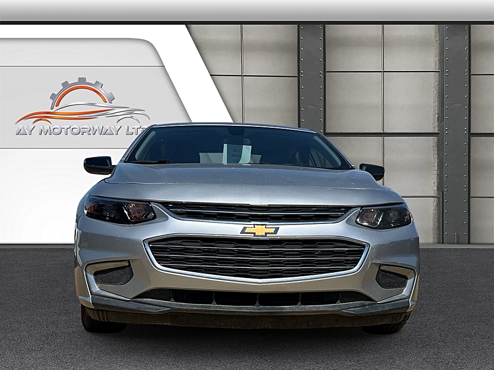 Why the 2017 Chevrolet Malibu 4dr Sdn LS w/1LS Stands Out 🌟