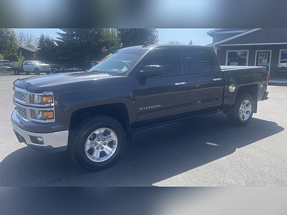 Chevrolet Showdown: Comparing the 2015 Silverado, 2004 Cavalier, and 2014 Cruze