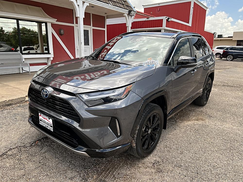 Serious Value Comparison: Which Car & Truck Is the Smartest Buy between $29,995 – $28,995