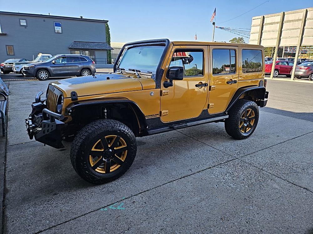 Why the 2014 JEEP WRANGLER UNLIMI SAHARA Stands Out 🌟