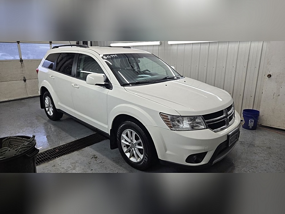 Why the 2016 DODGE JOURNEY SXT Stands Out 🌟