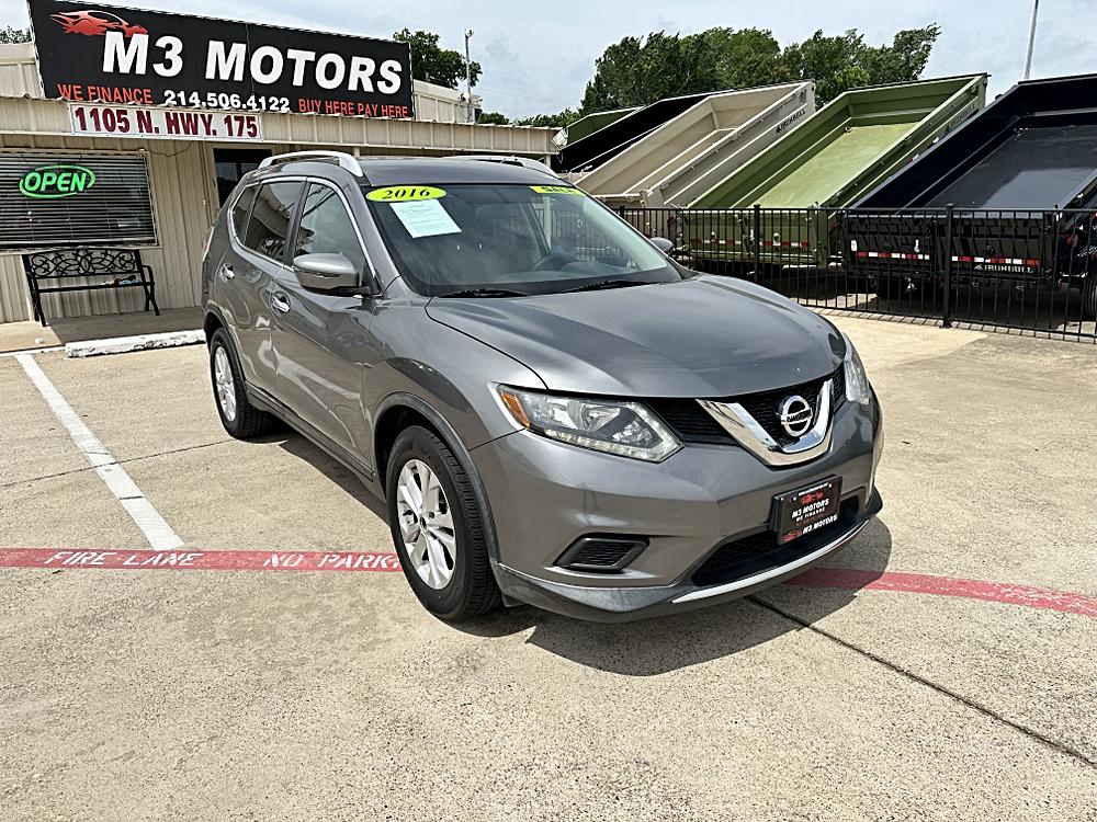 Explore the 2016 Nissan Rogue FWD 4dr SV: Unmatched Style and Reliability