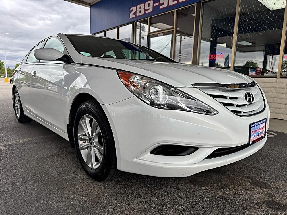 🚗 Expert Panel Showdown: Which Sedan Is Right for You?