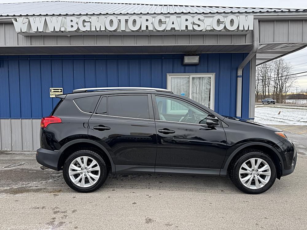 Experience Unmatched Adventure with the 2015 Toyota RAV4 AWD 4dr Limited (Natl)