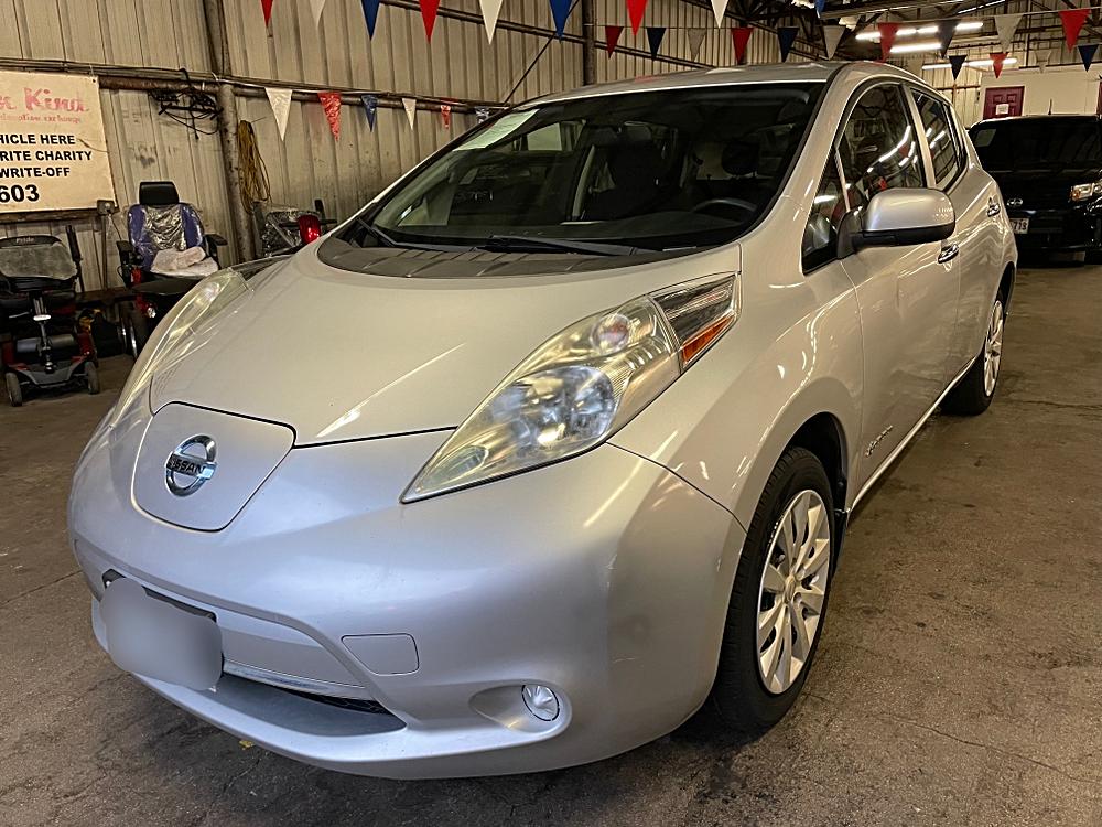 The 2015 Nissan LEAF: A Smart Choice for the Eco-Conscious Driver