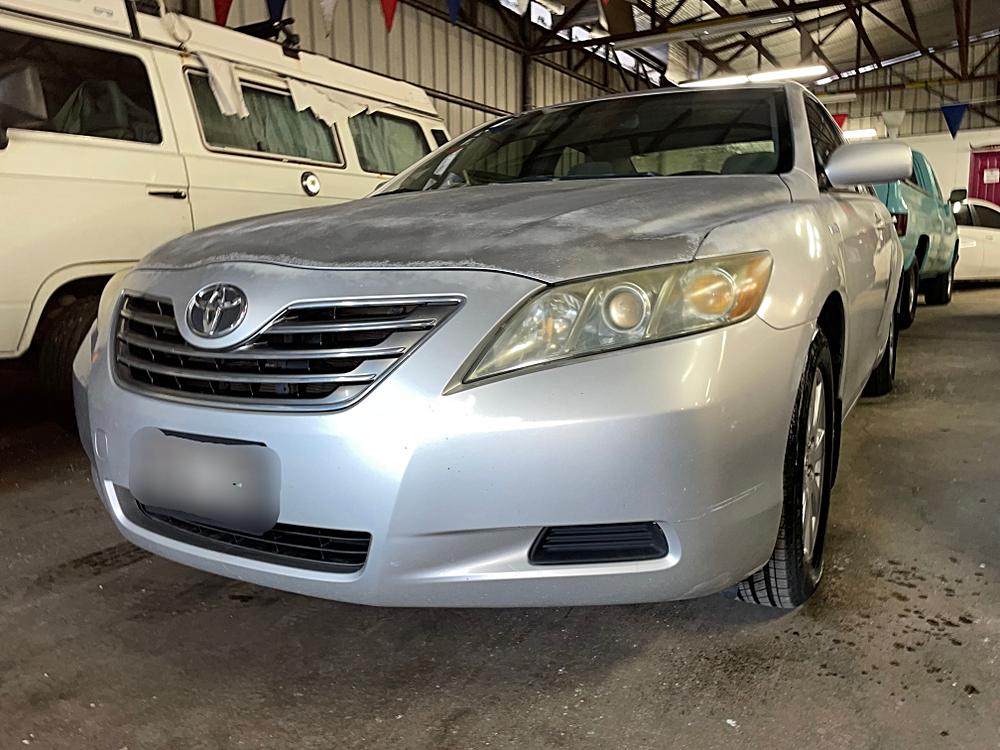 Discover the 2008 Toyota Camry Hybrid 4dr Sdn (Natl): A Blend of Style, Efficiency, and Performance 🚗