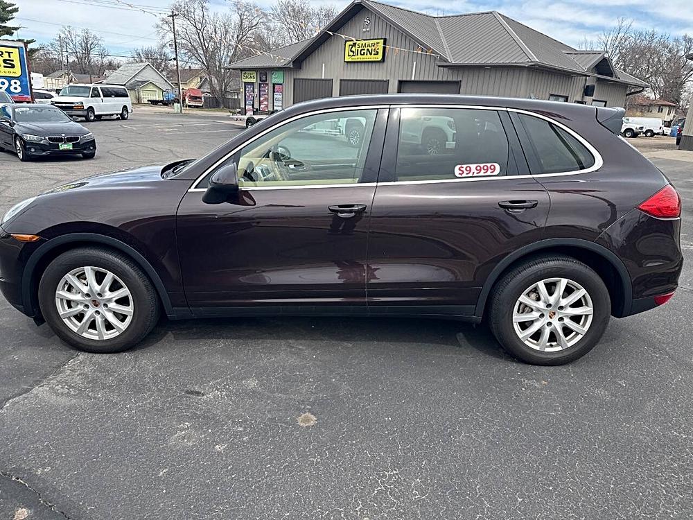 Why the 2014 Porsche Cayenne S AWD 4dr SUV Stands Out 🌟