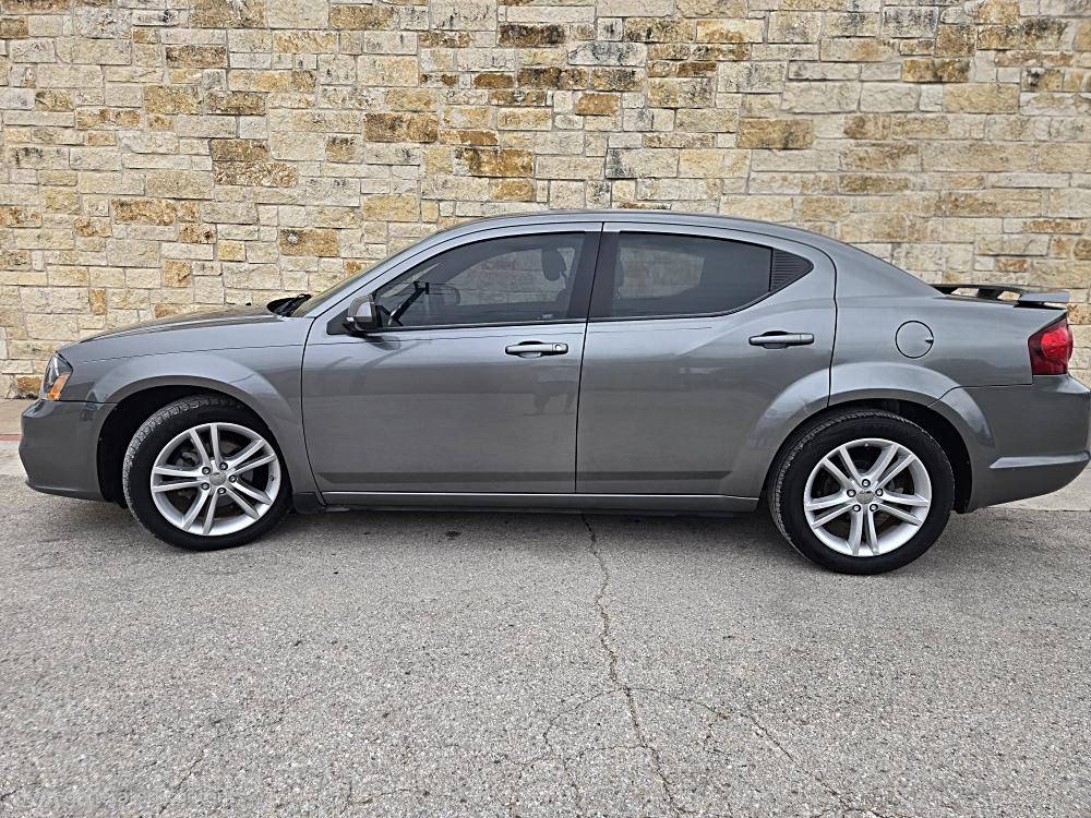 A Day in the Life with the 2013 DODGE AVENGER SXT