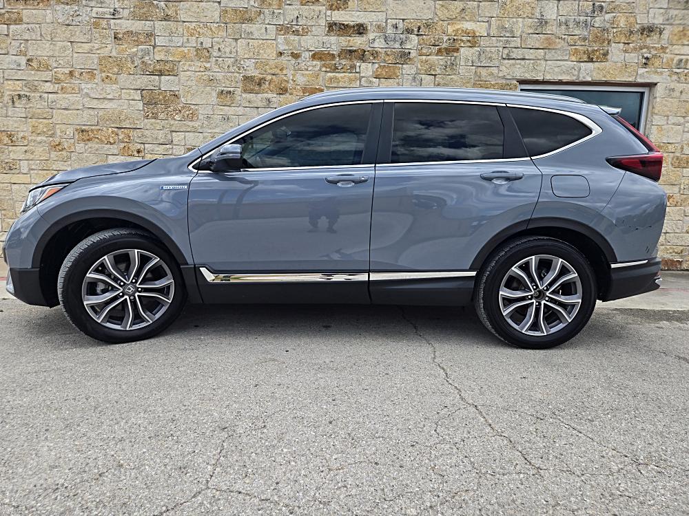Why the 2022 HONDA CR-V TOURING Stands Out 🌟