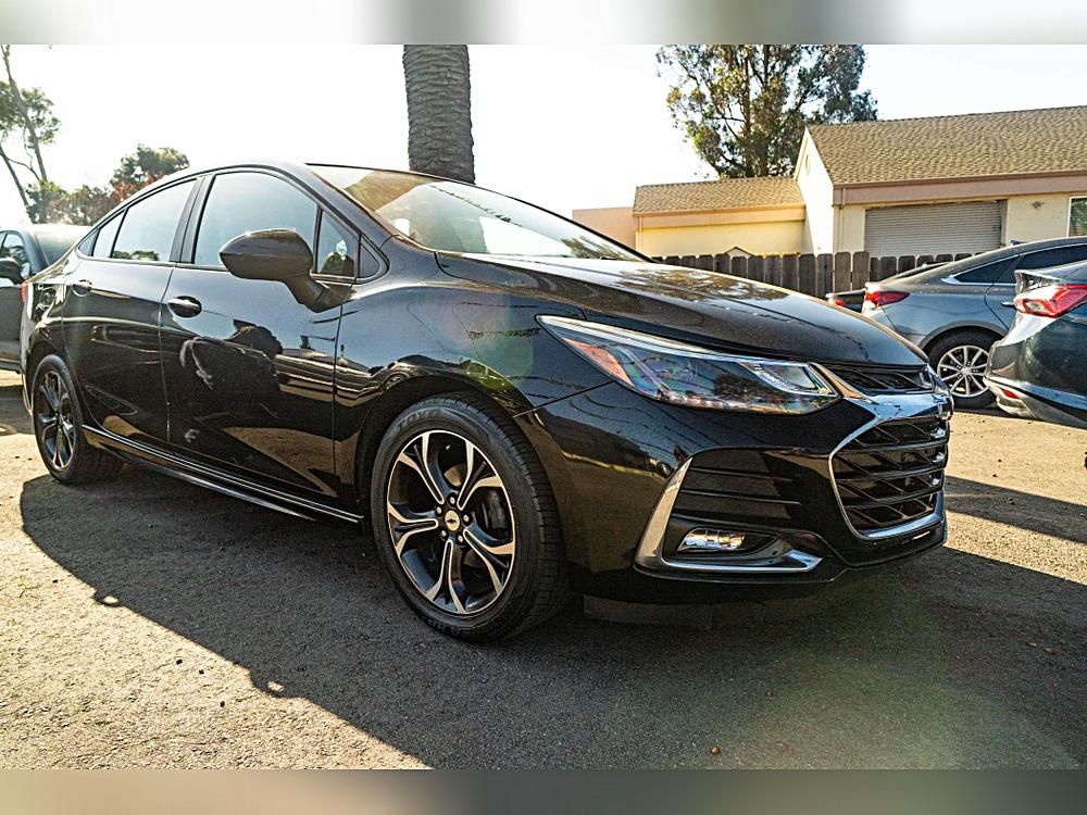 2019 Chevrolet Cruze 4dr Sdn LT – Technical Overview