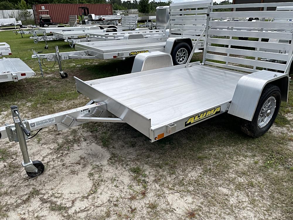 Why the 2025 Aluma 548S-TG Aluminum Stands Out 🌟