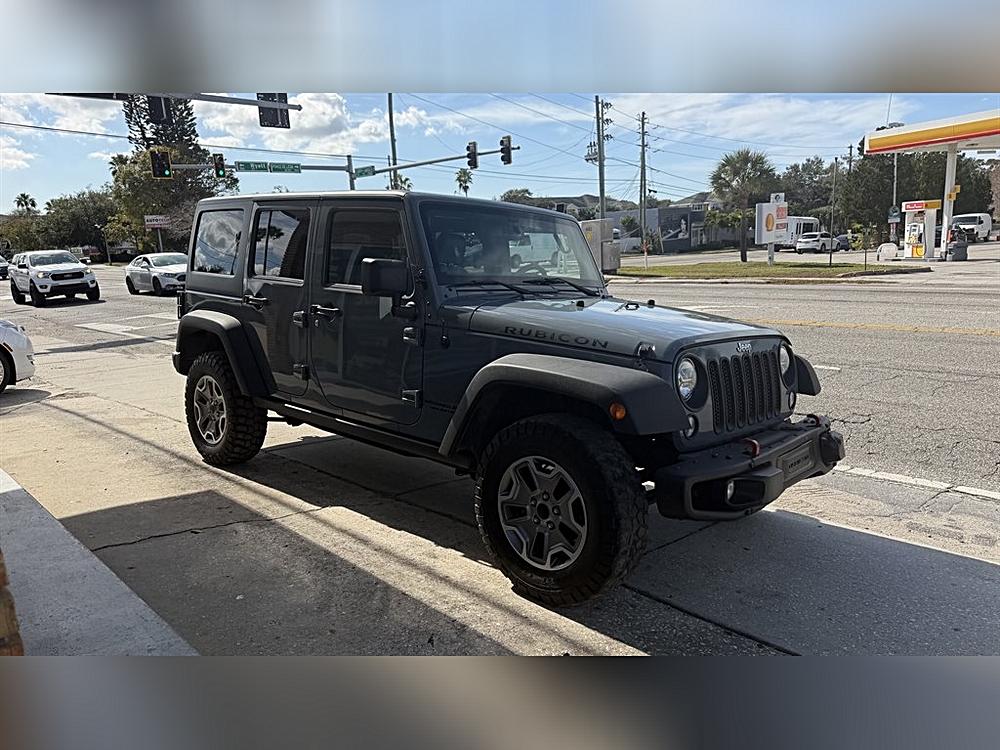 Take the Wheel of Possibility: 2014 Jeep Wrangler Unlimited Rubicon